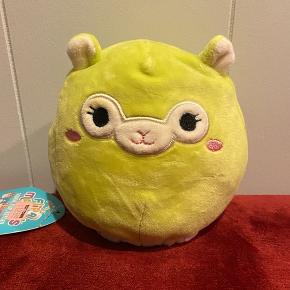 Flipamallow Squishmallow - Picture 3 of 4